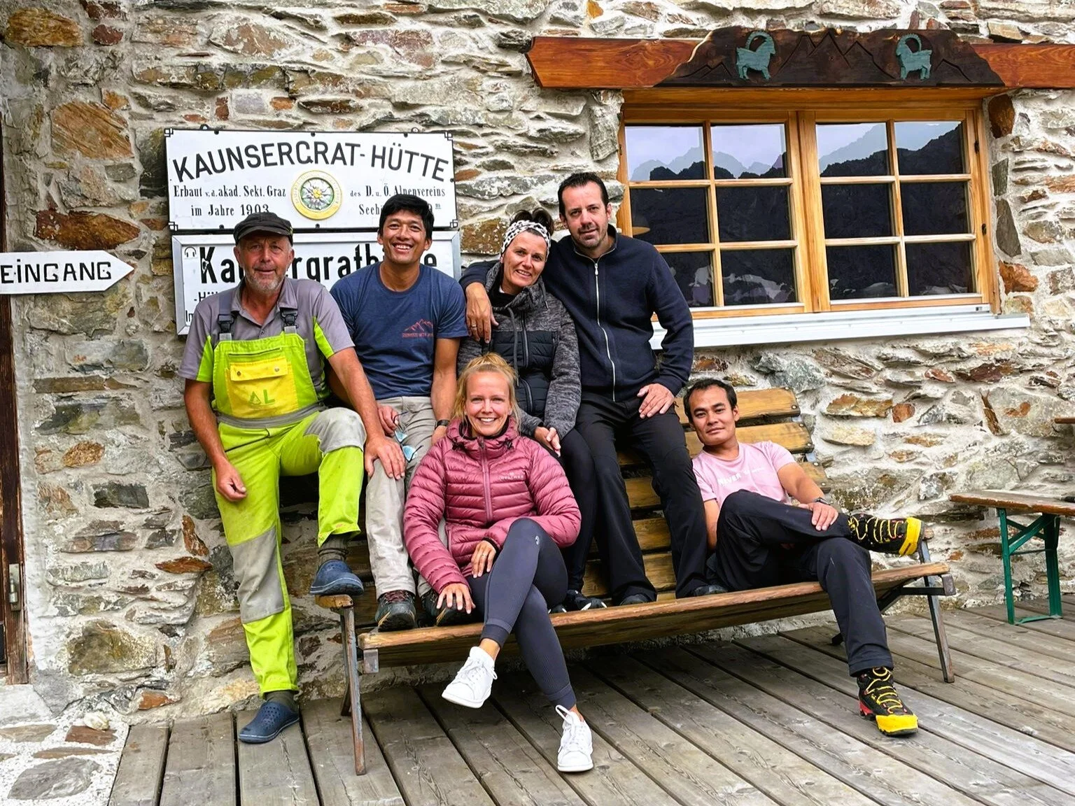 Hüttenpächterin Martina Rimml-Dobler mit Team | © Martina Rimml-Dobler