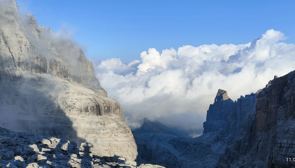 Großartige Aussicht von der Tuckett-Scharte | © Erika Chaari  / DAV Mainz