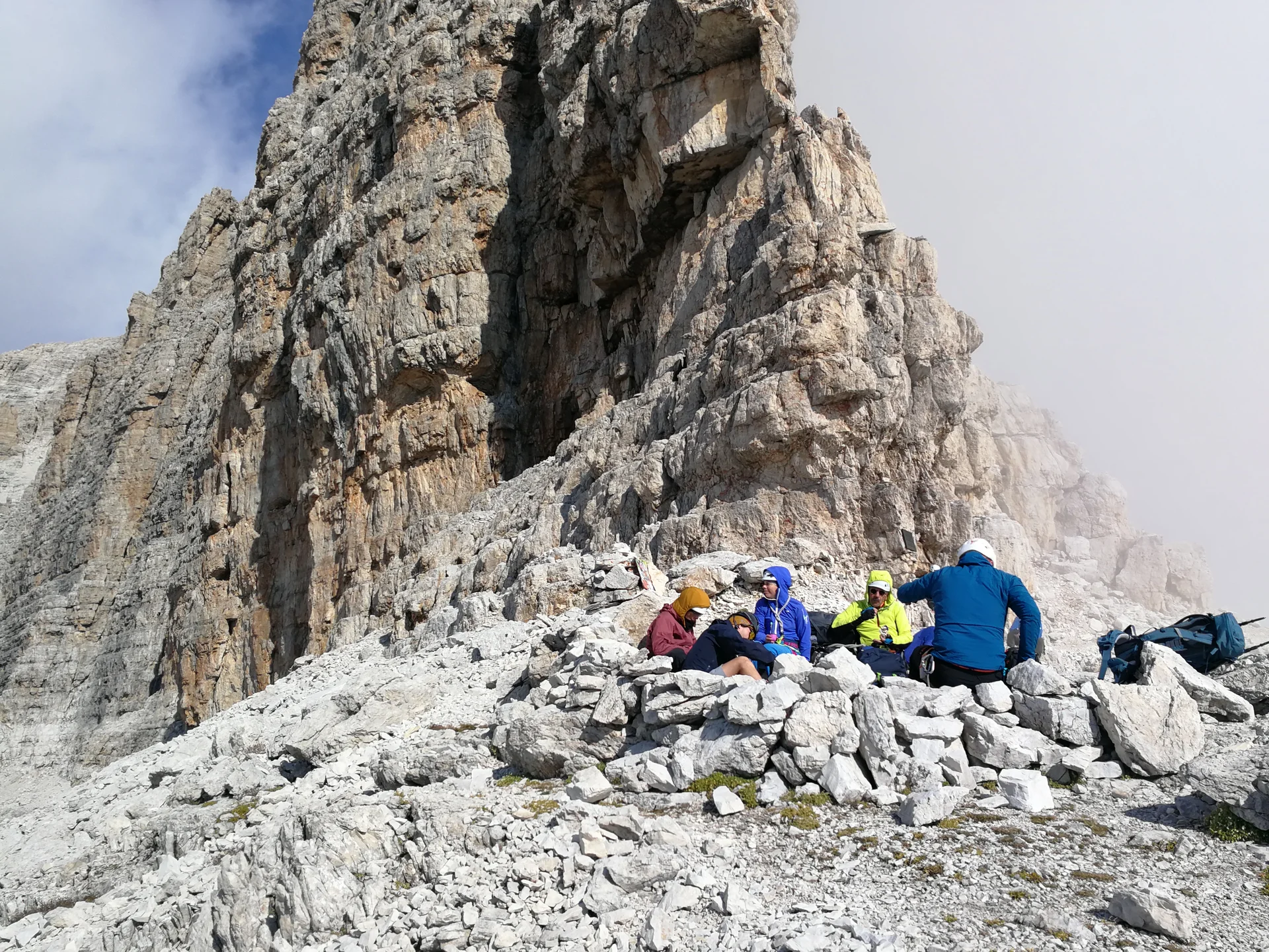 Sentiero Bocchette Alte - tolle Aussichten vom Pausenplatz | © Ralf Voßeberg / DAV Mainz