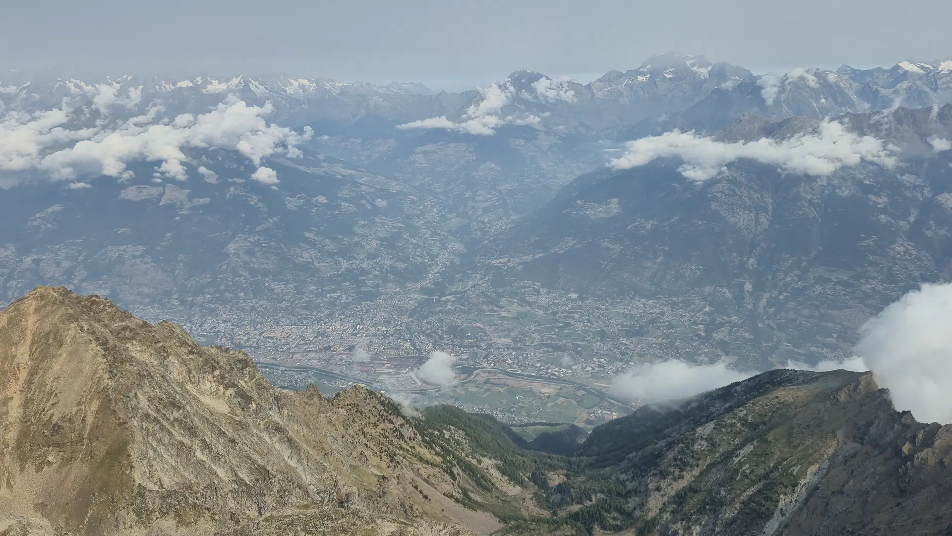 Monte Emilius - Blick auf Aosta | © DAV Mainz / Tourengruppe Monte Emilius und Monte Rosa (17.-23.08.2025)