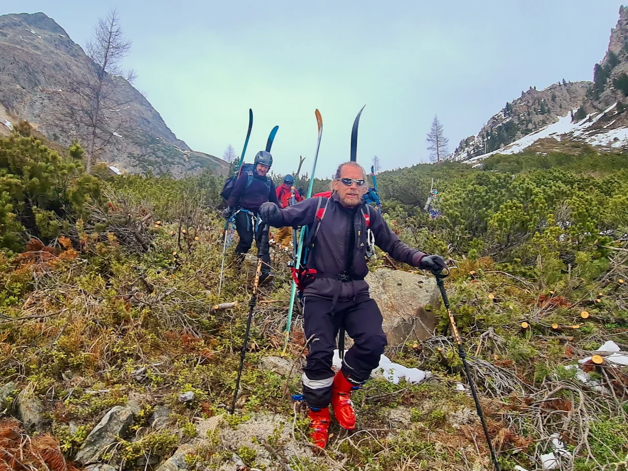 Abstieg im Grünen | © DAV Mainz / Christian Gölz